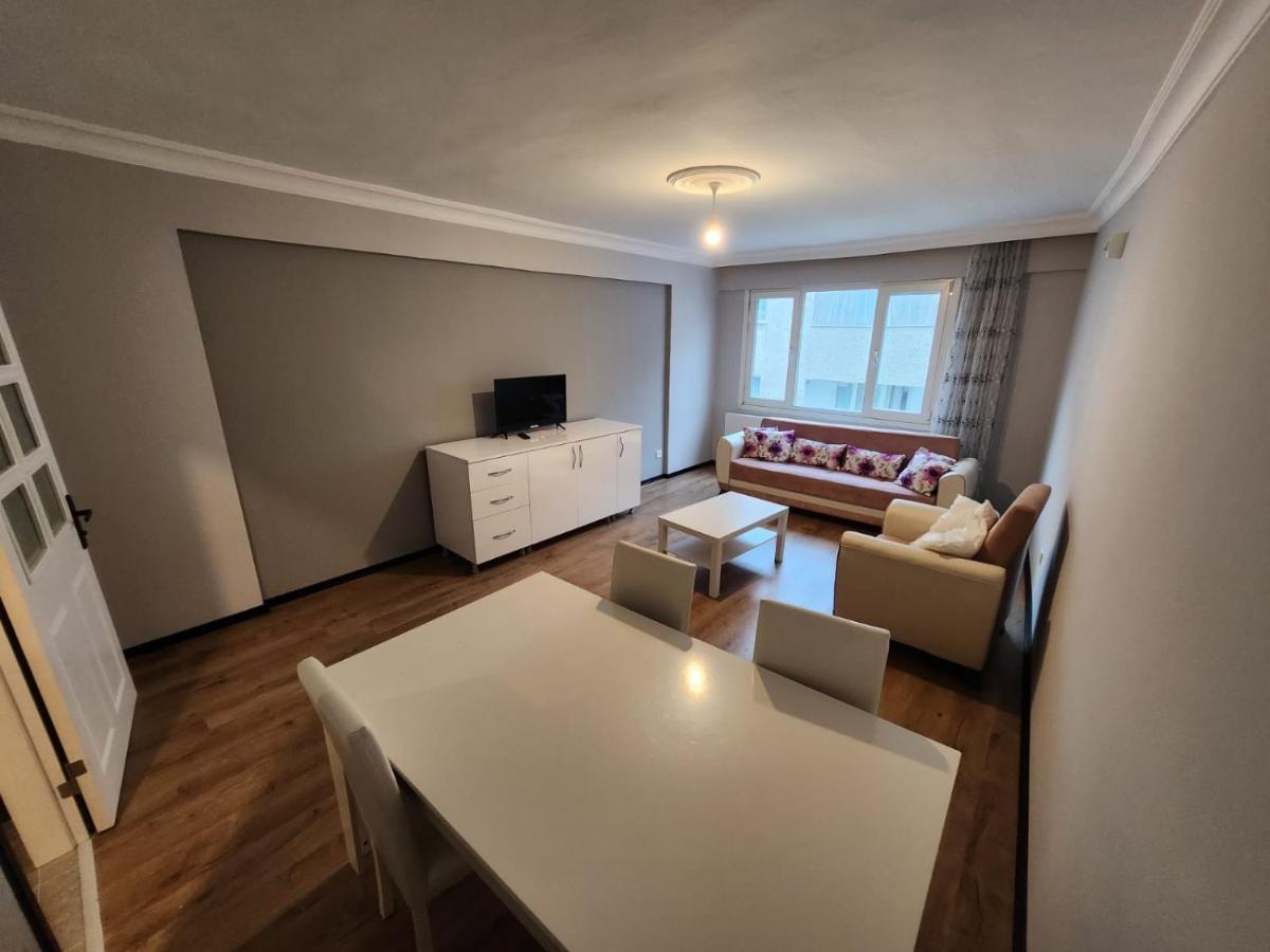 Full Renovated 3 Room Flat in Kadikoy - main image