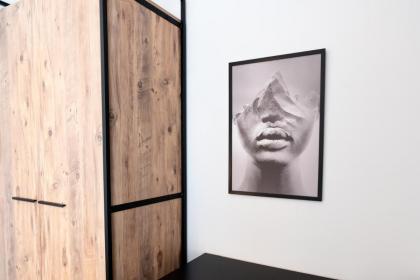 Near Airport Metro 1-bdr Apt Wi-fipoolgym - image 23