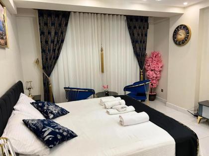 The Golden Horn Deluxe Vip Suite Beyoglu Istanbul - image 21