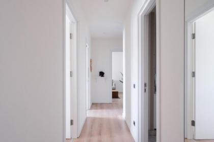 Cozy 2br Modern Comfort Meets Elegance - image 24