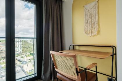 Cozy 2br Modern Comfort Meets Elegance - image 26