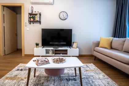 Stylish & Spacious 1-bedroom Near Osmanbey Metro - image 24